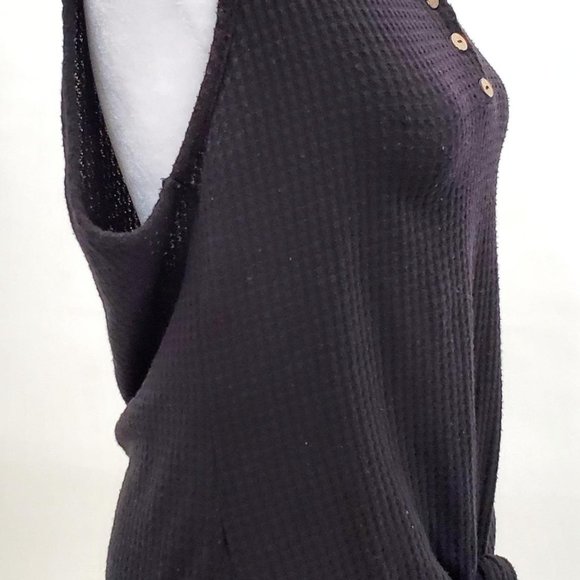 PAPER CRANE Black Waffle Knit Top with Tie Front | Button Front - Picture 2 of 5